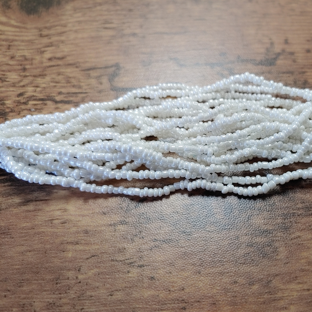 Artisan white bead bracelet